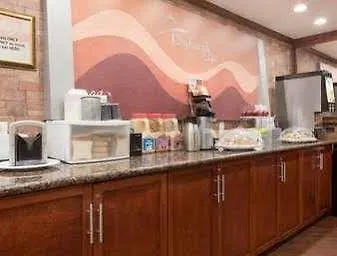 Days Inn By Wyndham Vancouver Metro