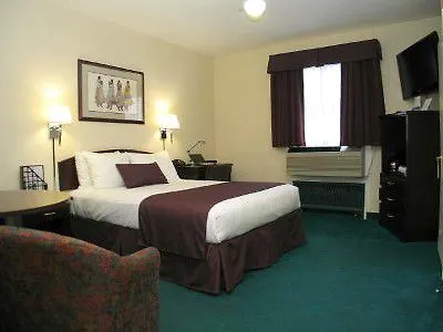 Days Inn By Wyndham Vancouver Metro